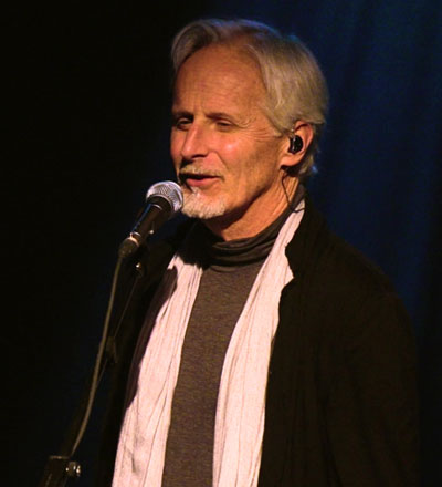 Robert Thomas